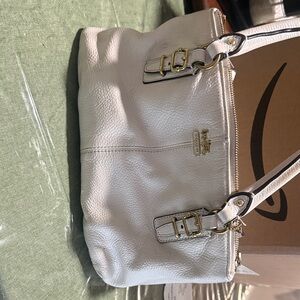 Coach White Leather Shoulder Bag
